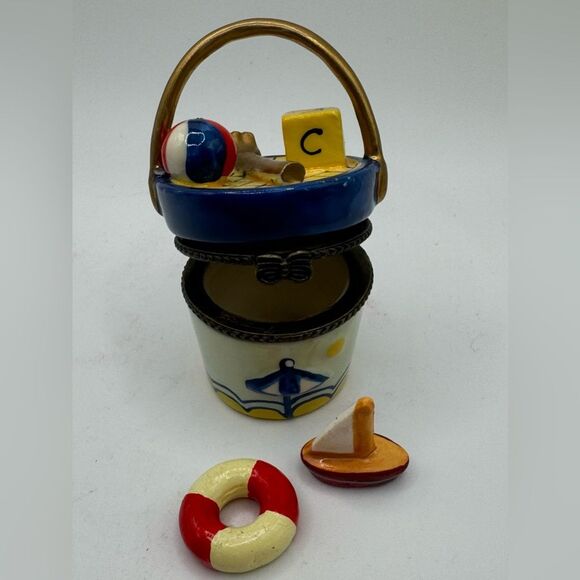 Ceramic Beach Bucket Trinket Holder - Picture 7 of 7